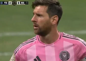 Lionel Messi en PSG vs Inter Miami VIDEO así fue su molestia y lamento tras goleada en octavos del Mundial de Clubes 2025