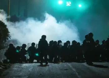 Luis Arce lamenta la muerte de tres policías y condena violencia en el suroeste de Bolivia