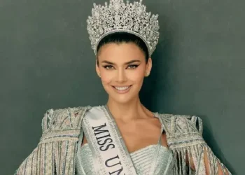 Miss Perú 2025 Tatiana Calmell estará presente en la gala preliminar y en la gran final del certamen