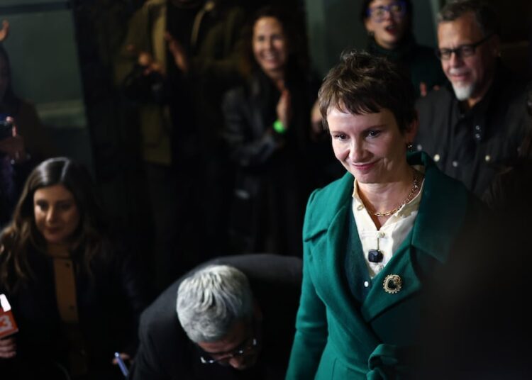 Oficialismo se agita ante crisis que se desata en el Socialismo Democrático y el FA