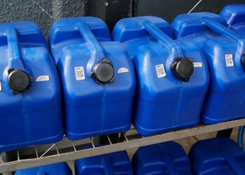 Precio de la parafina acumula un alza de casi $100 en dos semanas y experto acusa “desidia” del gobierno para frenarla