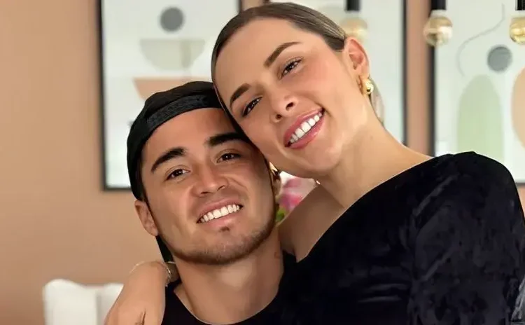 Rodrigo Cuba y Ale Venturo avivan rumores de reconciliación con tierna imagen y besos apasionados en concierto