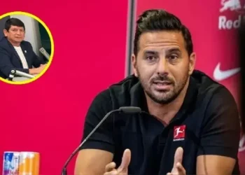Selección Peruana – Agustín Lozano reveló si le ofreció un cargo a Claudio Pizarro en la FPF