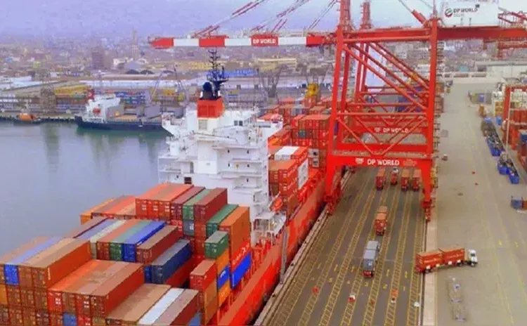 Superávit comercial anual suma US$ 26 712 millones a abril