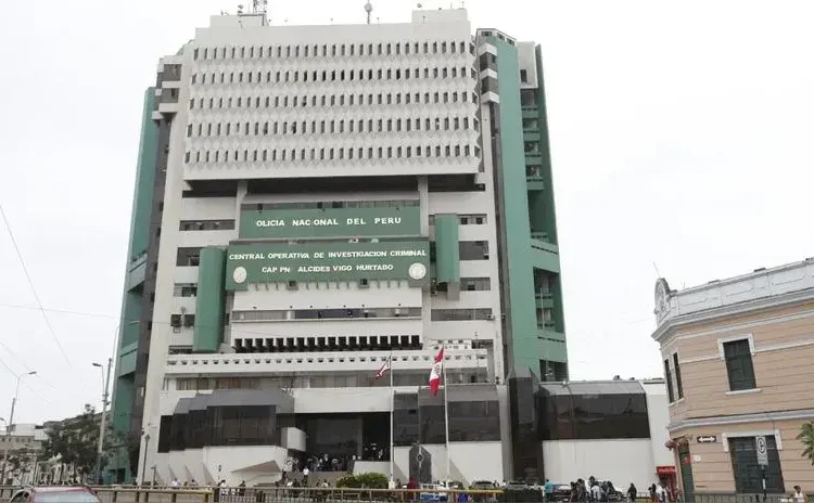 capturan a asaltantes de camionetas que tenían en su poder un arma robada a un policía