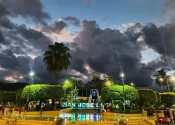 fenómeno golpeará varias regiones del país, con fuertes lluvias y bajas temperaturas