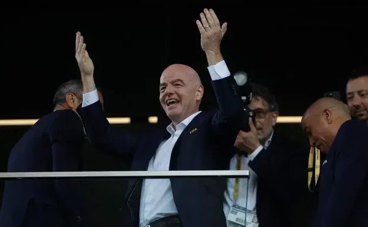 leyendas del fútbol y entradas de hasta $3 000