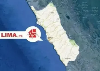 un fuerte sismo acaba de remecer Lima