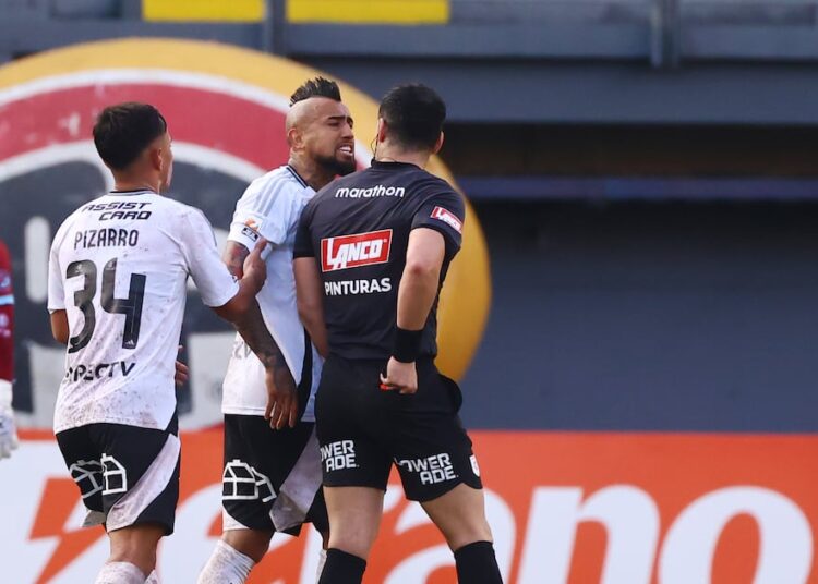 ¿Se perderá el Superclásico? La sanción a Arturo Vidal en Colo Colo por su expulsión ante Audax Italiano