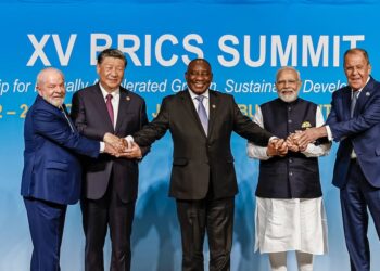 Lula y los BRICS: La agenda y desafíos del presidente brasileño como anfitrión de la cumbre en Río