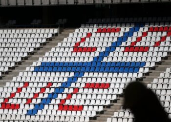 ¿La UC llegará a tiempo con su nuevo estadio? Los planteamientos de la alcaldesa de Las Condes sobre el Claro Arena