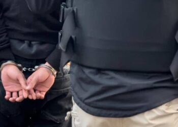 Ofrecían autos a bajo precio en redes sociales y asaltaban a los “compradores”: hay cuatro detenidos