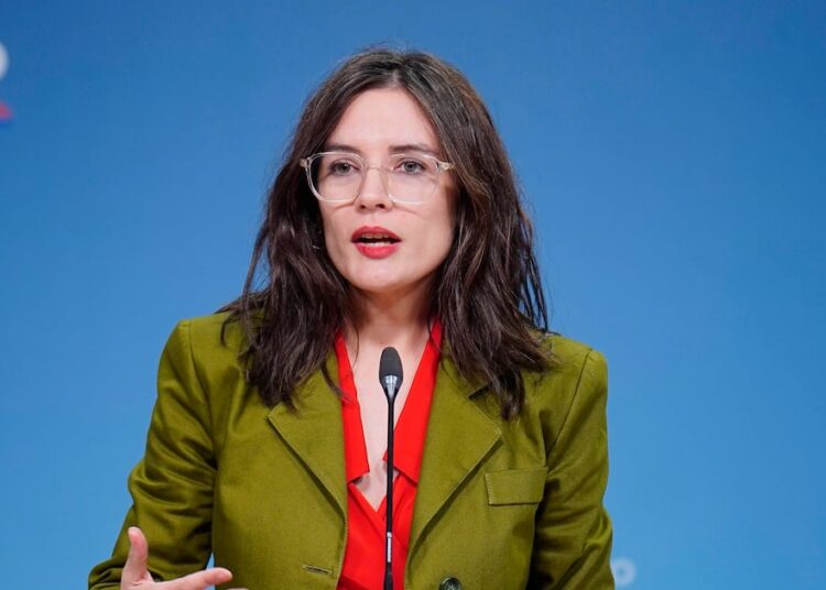 Vallejo se suma a Cordero y remarca que liberación de sicario “daña la confianza del sistema de justicia”