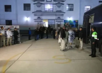 25 internos que intentaron un motín fueron enviados al anexo III del penal Ancón II