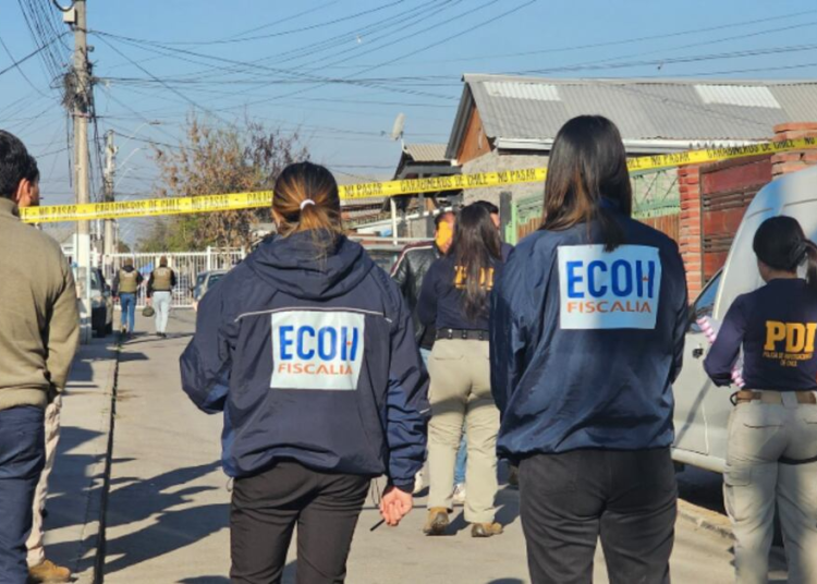 Ataque con arma de fuego deja un hombre fallecido y un menor de edad herido en Lo Espejo