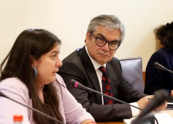 Hacienda mantiene proyección de PIB 2025 y sube precio del cobre