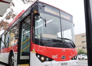 Inauguran dos nuevos recorridos de buses RED y amplían cuatro rutas que beneficiarán a cinco comunas de la RM