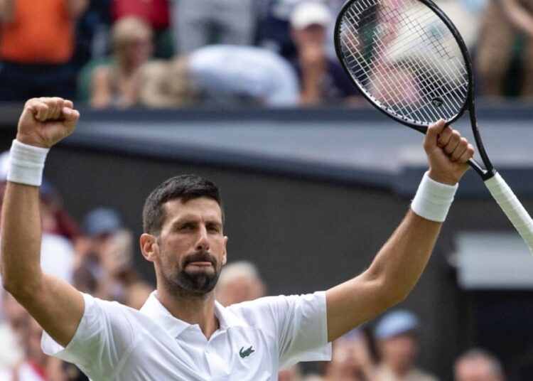 Novak Djokovic vence con espectacular remontada para meterse en los cuartos de final de Wimbledon