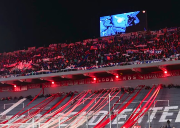 así suenan los 3.500 hinchas de la U en Argentina – Tendencias