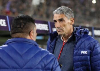 Una carta menos para Colo Colo: Juan Pablo Vojvoda se queda en Brasil y dirigirá a un grande