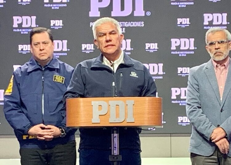 Gobierno y Fiscalía cuestionan mediación de alcalde en la entrega del sospechoso del crimen de empresario de Curacaví