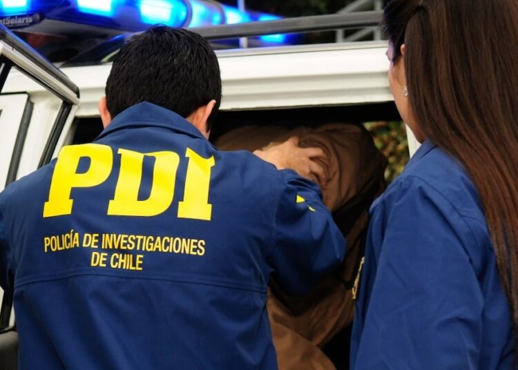 PDI detiene a 12 personas que pertenecerían a banda criminal de Macul “Los Marambio”
