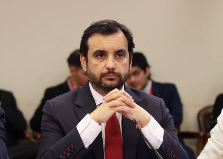 Ministro Gajardo por dos reos liberados por error: “En este caso las responsabilidades son plenamente de Gendarmería”