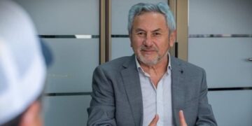 Diputado Mellado niega acusación de abuso sexual y apunta a intento por dañar su imagen en medio de campaña