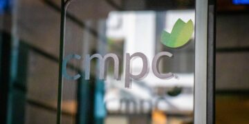 Ganancias de CMPC anotan fuerte baja por menores precios de celulosa