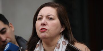 Presidenta PS arremete contra Kast y afirma que existe una “grieta insalvable” entre las derechas