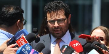 Trama bielorrusa: defensa rebate a la Fiscalía y asegura que Vivanco nunca fue a retirar dólares a oficina de Mario Vargas