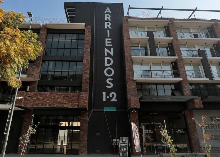 Boom de los arriendos de viviendas: ocupación alcanza nivel más alto desde 2022