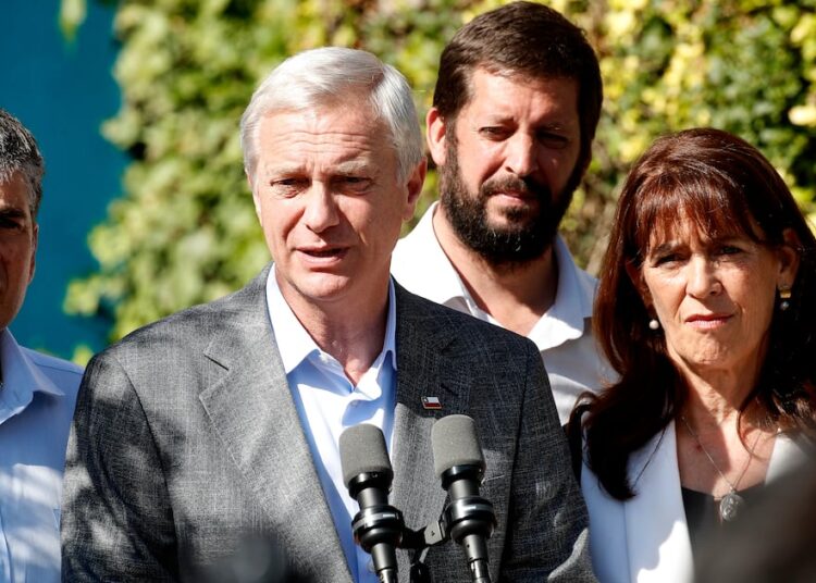 Kast y gestos ante posible balotaje: “Todas las imágenes que podamos dar en el sentido de unidad, son importantes”