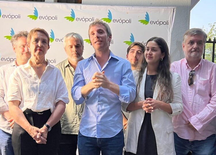 Comisión política de Evópoli sugiere apoyar a José Antonio Kast en segunda vuelta