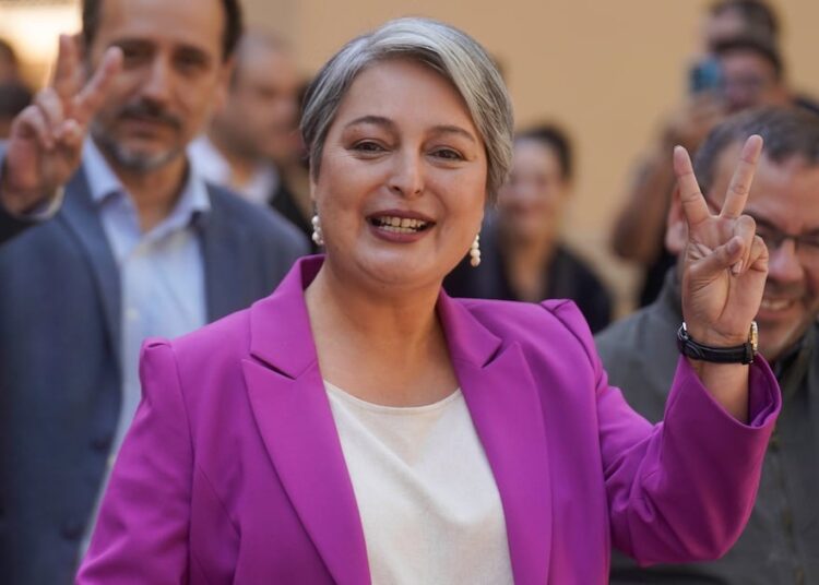 El viaje sin retorno de Jara lejos del PC