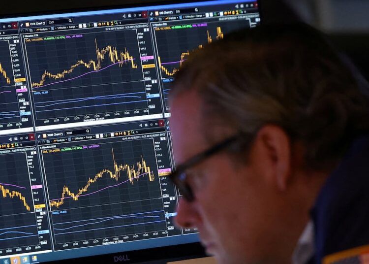 Mercados mundiales sucumben ante renovados temores por burbuja en IA y a la espera de los resultados de Nvidia