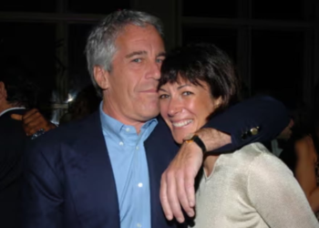 Un juez de EE.UU. autoriza desclasificar archivos sobre el caso de Ghislaine Maxwell, cómplice de Epstein