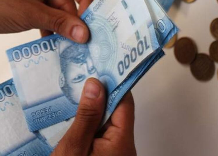 CMF alerta por apps y sitios web de préstamos fraudulentos: PDI explica cómo operan y entrega recomendaciones