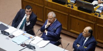 Senado aprueba acusación contra Simpértigue y destituye al cuarto magistrado en los últimos dos años