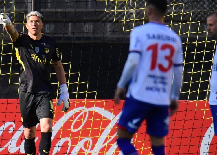 No lo quieren en Macul: las maniobras de Colo Colo para sellar la partida de Brayan Cortés