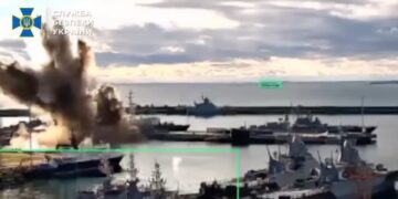 Cómo fue el ataque con drones de Ucrania contra un submarino de Rusia en el mar Negro, según Kiev