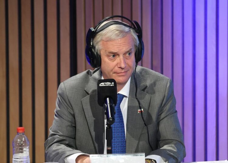 Contestar las preguntas – La Tercera