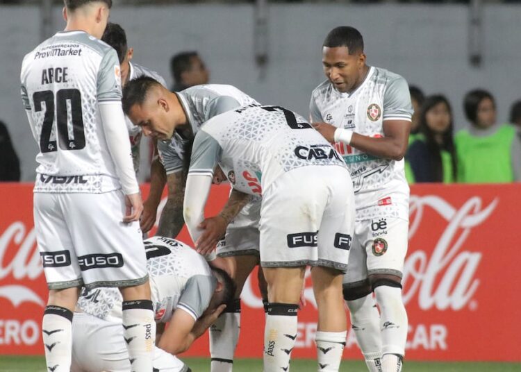 El lamento de Limache tras perder la Copa Chile: “Ganamos 13 partidos, eliminamos a Colo Colo y Coquimbo; merecíamos más”