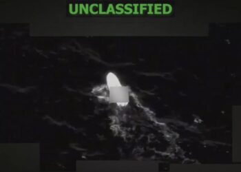 Guardia Costera de EE.UU. continúa búsqueda de sobrevivientes de ataque contra supuestas lanchas de narcotráfico