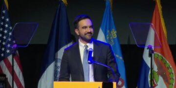 Mamdani describe como “un acto de guerra” ataque en Venezuela que permitió captura de Nicolás Maduro