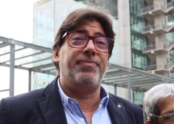 Jadue arremete contra Boric por dichos contra mandatarios “serviles” a Trump y afirma que varias veces “él se subordinó”