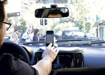 Subsecretaría de Transportes declara por tercera vez desierta licitación de “Ley Uber”: se complica su puesta en marcha en este gobierno
