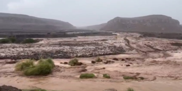 Senapred advierte por lluvias, tormentas eléctricas y riesgo de aluviones en el norte: hay alertas en cuatro regiones