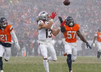 Una cita con su mejor historia: New England Patriots tumba bajo la nieve a los Denver Broncos y va por el Super Bowl LX