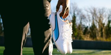 Gigante china Anta Sports comprará la participación de la familia Pinault en la alemana Puma y acciones se disparan